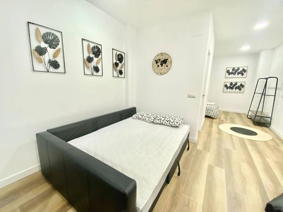 Madrid Rio Amparo Usera Ngoại thất bức ảnh