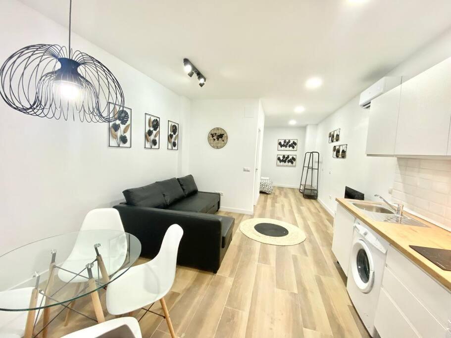 Madrid Rio Amparo Usera Ngoại thất bức ảnh